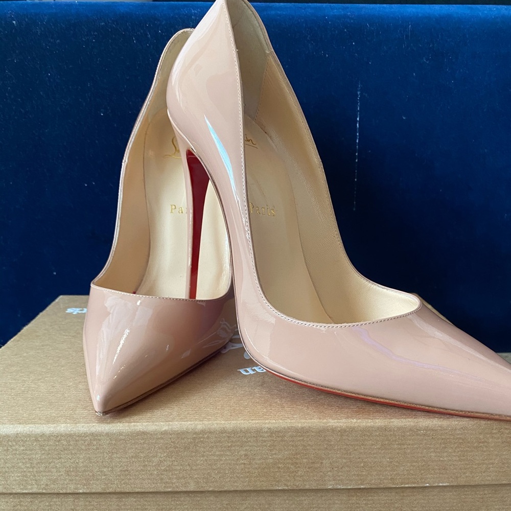 Red Bottoms “so Kate” size 40. ONLY WORN ONCE